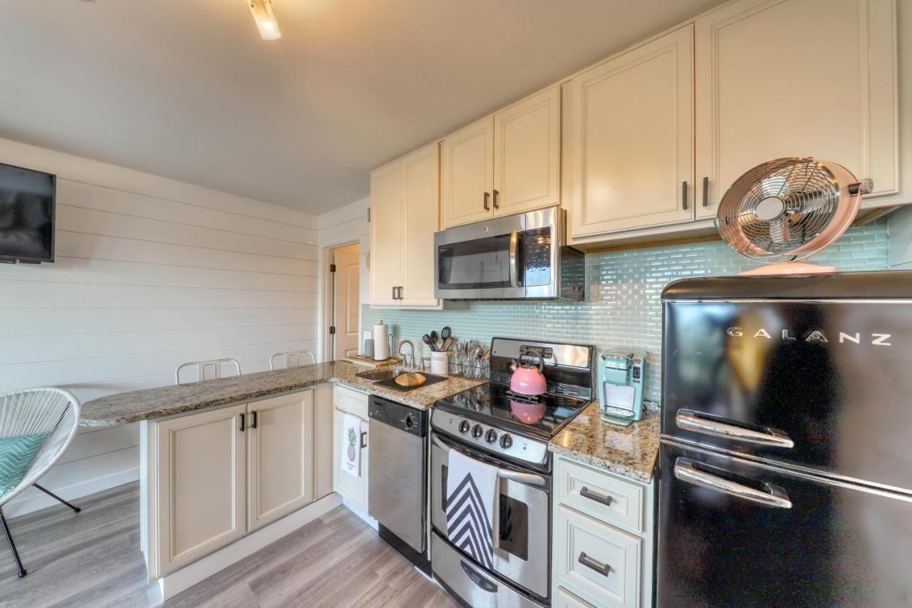 Apartamento Pink Pineapple Hilton Head Island Exterior foto